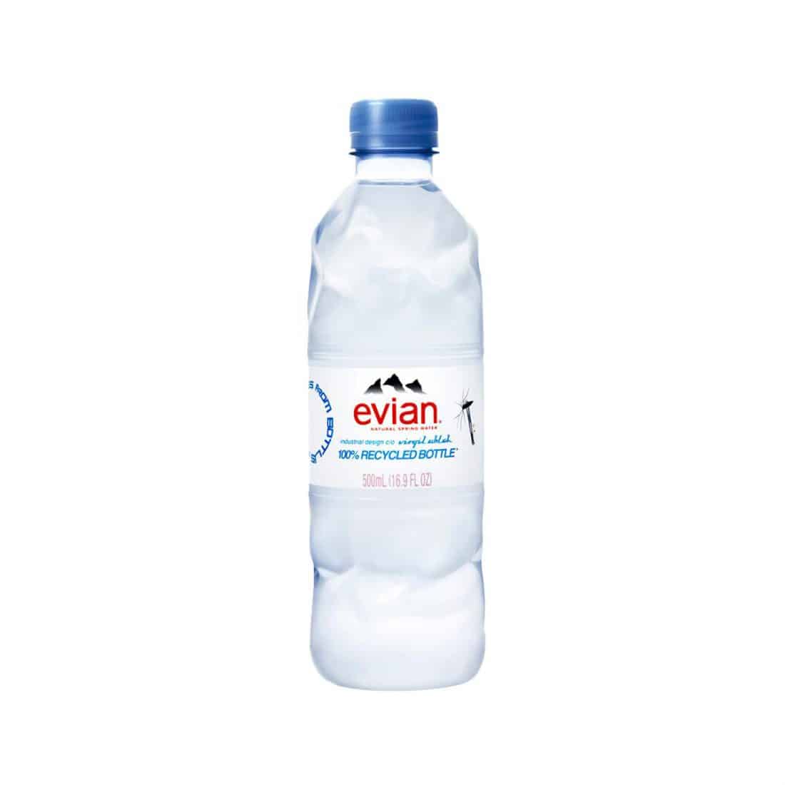 Virgil Abloh a conçu la nouvelle bouteille 100% recyclée d’Evian
