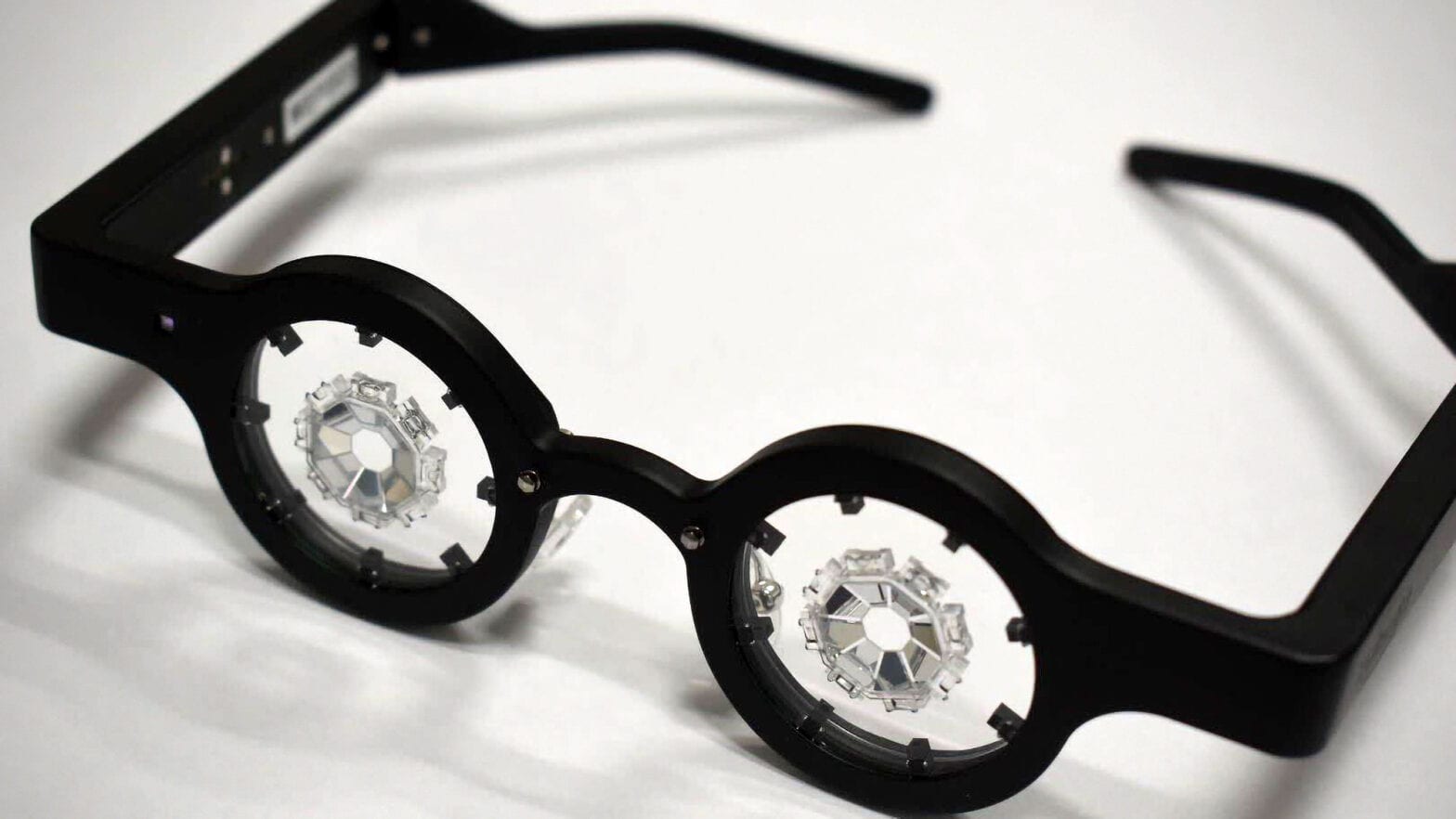 Kubota : Des lunettes intelligentes pour lutter contre la myopie