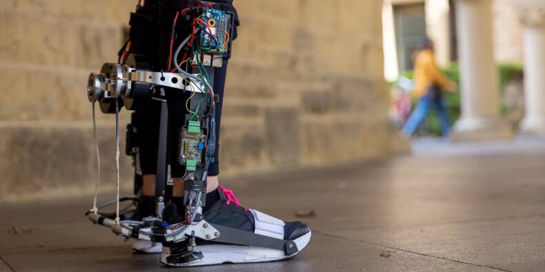 Un nouvel exosquelette a été dévoilé par les chercheurs de Stanford.