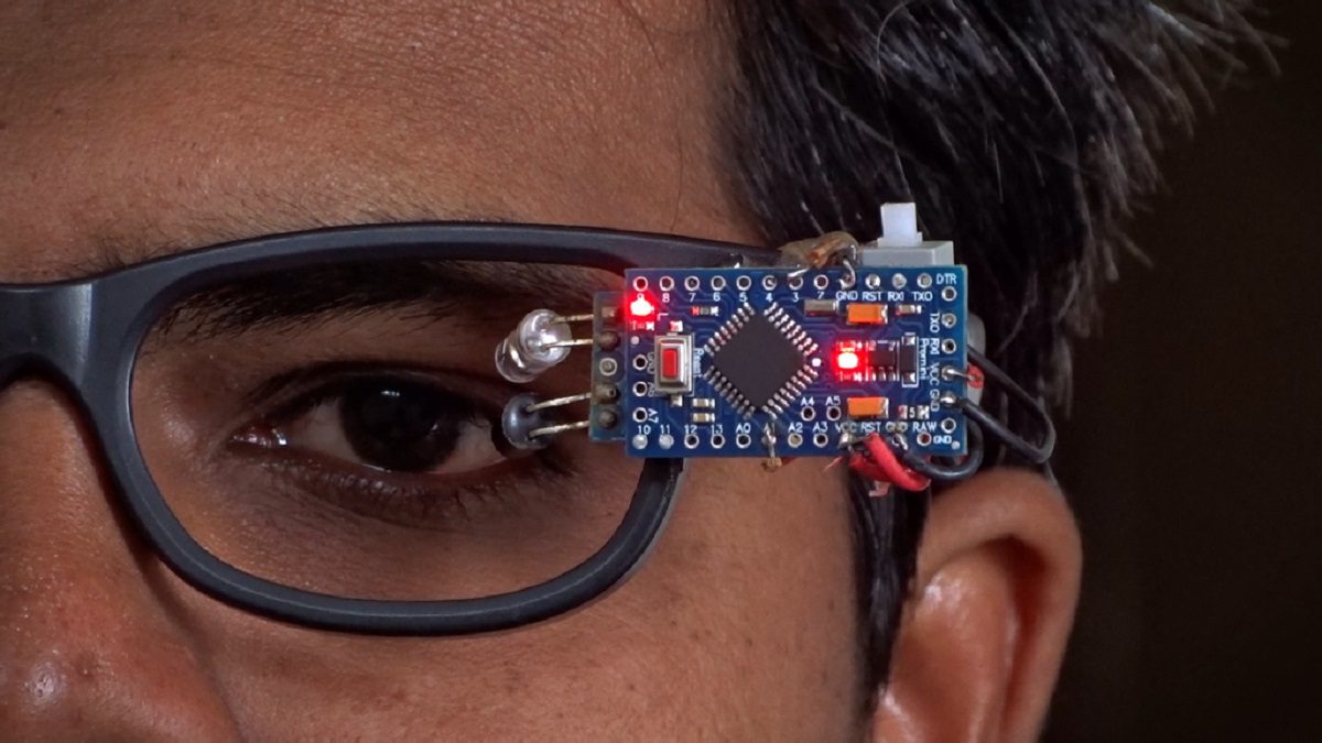 Une adolescente de 13 ans invente des lunettes anti-sommeil pour les conducteurs, validées par la NASA